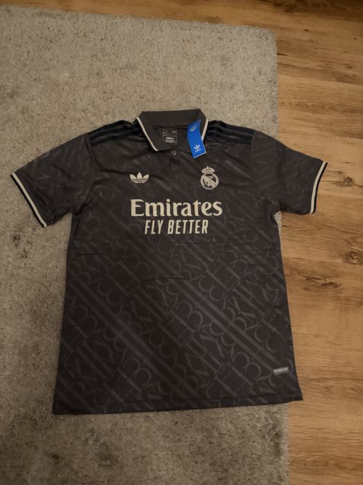 Tricou real madrid special