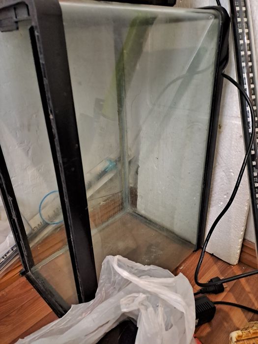 Продам аквариумные принадлежности