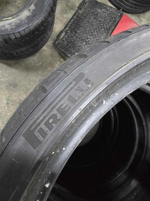 4x 235/35/19 VARA PIRELLI 2021 Stare excelentă