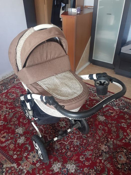 Продам детскую коляску