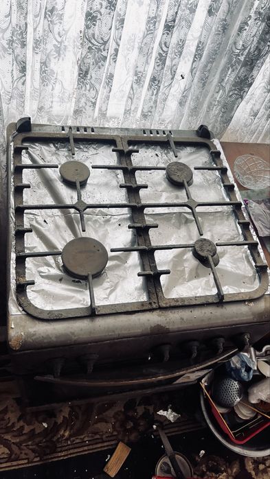 Газ плита с зажигалкой