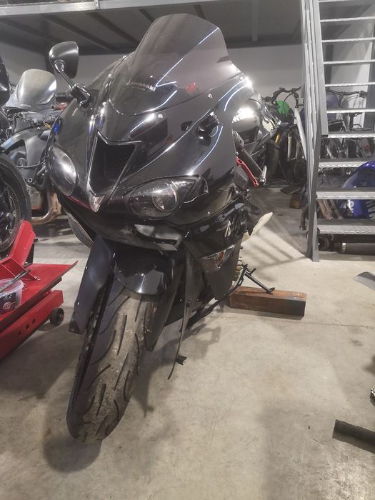 Kawasaki zx6r 2007 на части