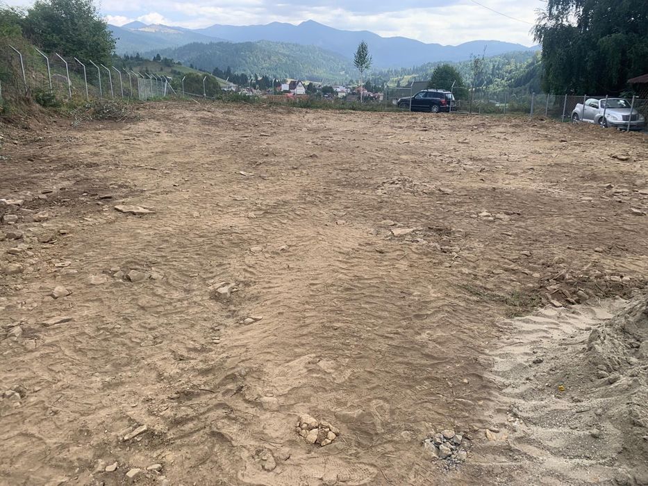 Teren Colibita la coada lacului , intravilan, 12 ari
