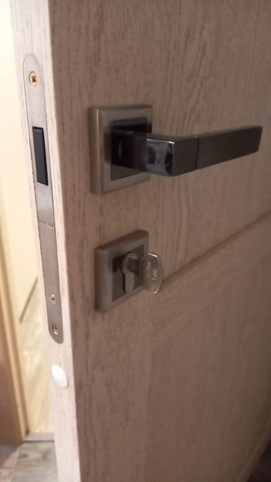 1дверь 80-ка, 15000 тенге