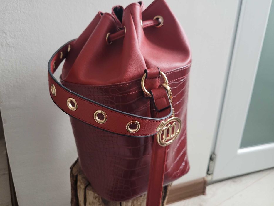 Poseta Manoukian, piele ecologica, calitate premium