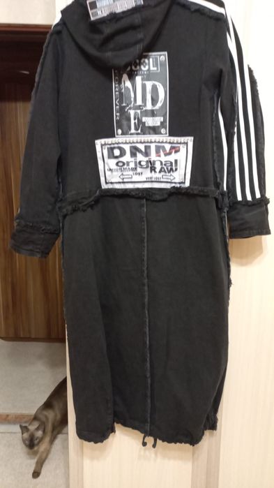 Продам джинсовое пальто(кардиган)