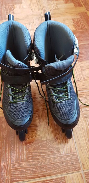 Role de baieti de vanzare