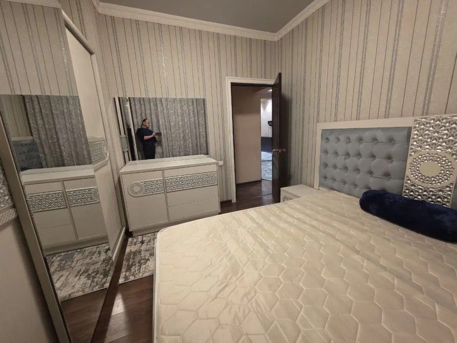Аренда 4 хонали КВ. 130 м² Сергели-5 МЕТРО-2 (ЭЛОННИ ОХИРИГАЧА У́КИНГ)