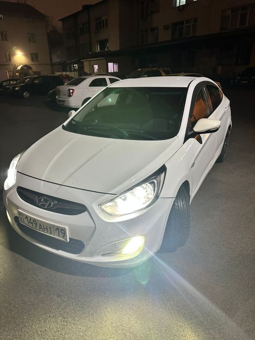 Продам срочно машину