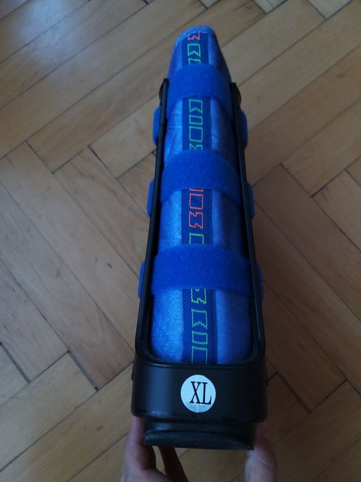 Детска ортеза за глезен Medi walking boot 9200