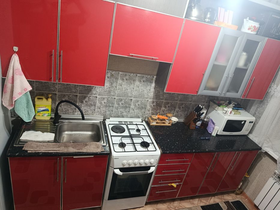 Продам плитку 4х комфортная