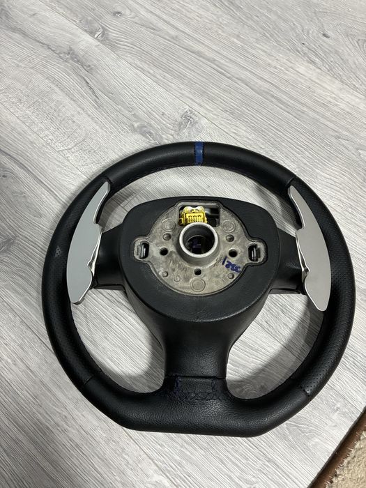 GTI волан с пера за голф 5/пасат