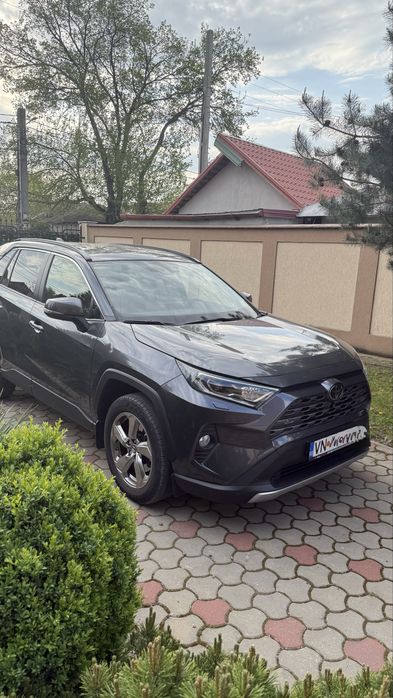 TOYOTA RAV4 2019 — imagine 2