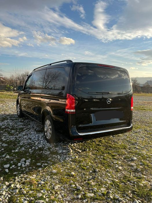 Mercedes Benz Vito Tourer.