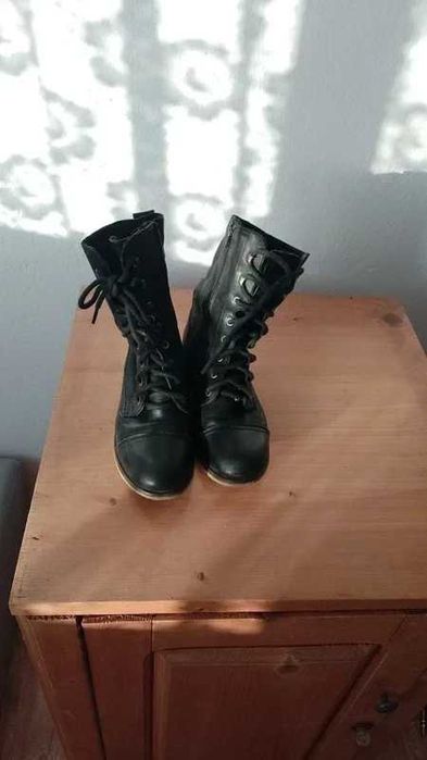 Ghete de piele eleganta