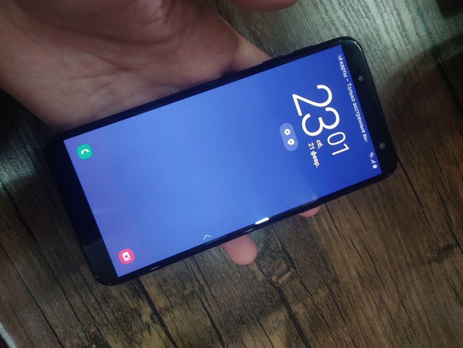 Glaxy J6 в хорошем состоянии