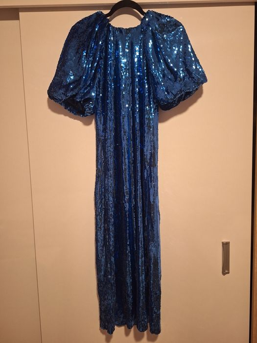 Рокля с пайети Mango