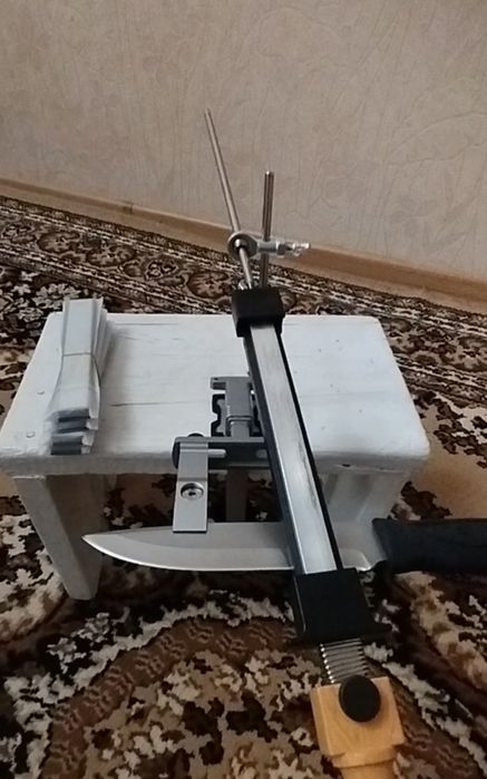 Точилка для ножей