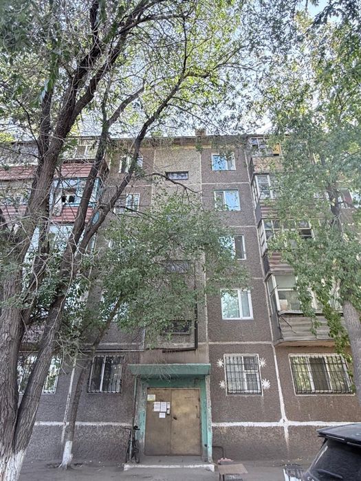 Продается 3х-комн.кв на 6 микр