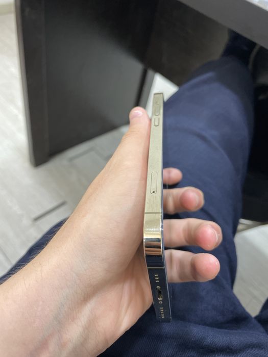 iPhone 12 pro, telefoni aybi bor telefonda etiladi aybi!