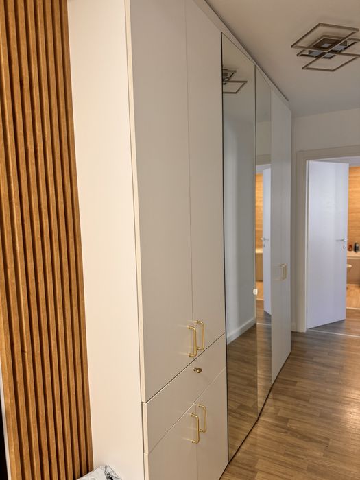 Apartament 3 camere Cosmopolis de vanzare