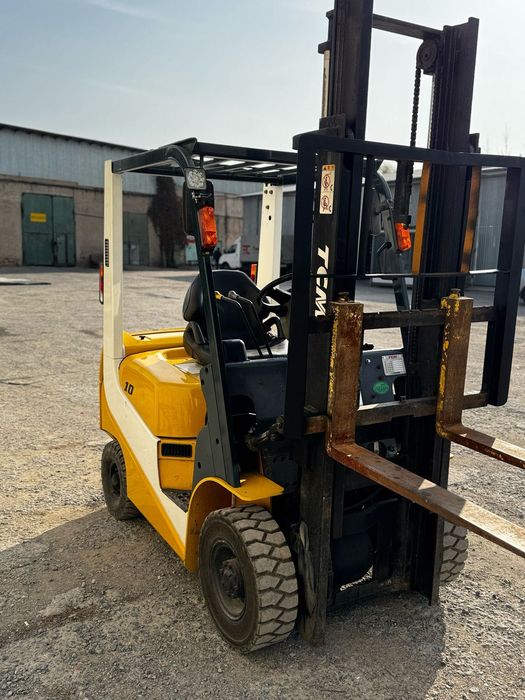 Вилочный погрузчик