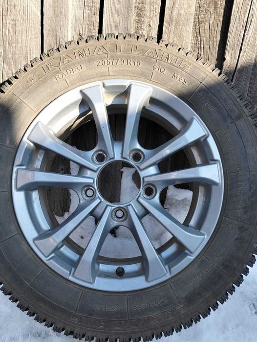 Продам резину на дисках