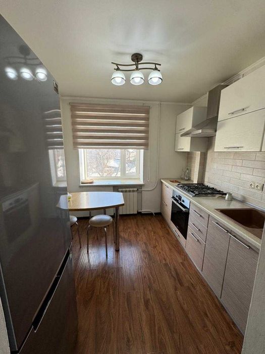 Продается 3 ком квартира район Универмаг