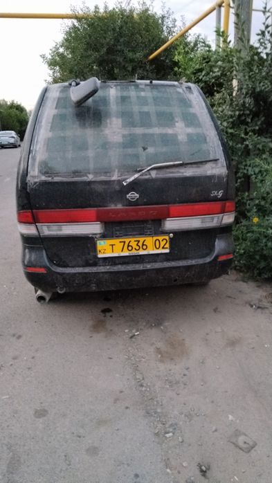 Ниссан Ларго W30 на разбор.