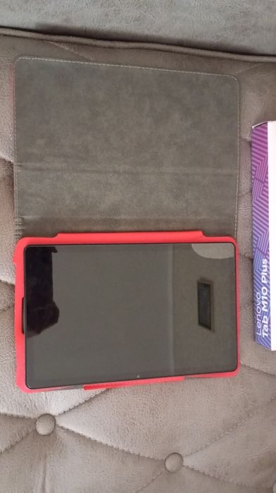 Планшет новый не пользовались