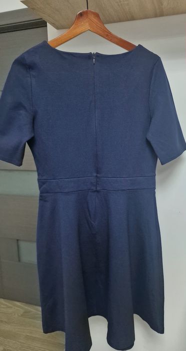 Rochie bleumarin de la ETIC