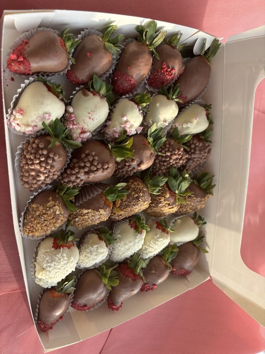 Клубника в шоколаде!!