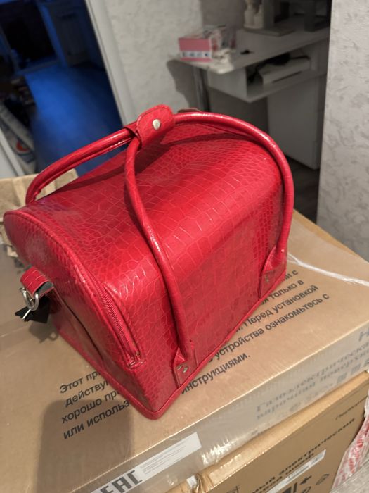 Продам сумку для выезда бьюти мастера