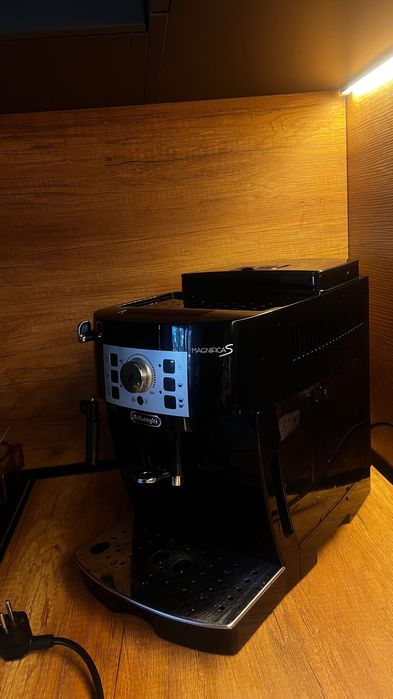 Кафемашина Delonghi Magnifica S