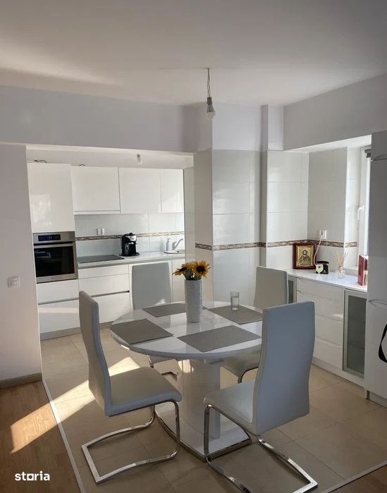 Vand apartament 2 camere Viva City