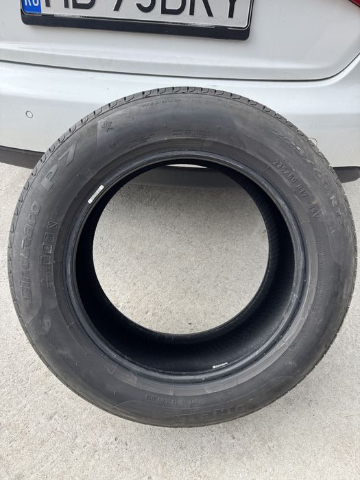 Anvelope / cauciucuri de vara 225/60/17 DOT 4723 profil 7mm Pirelli Cinturato P7