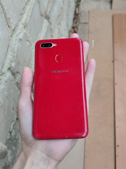 Oppo A5S Красный