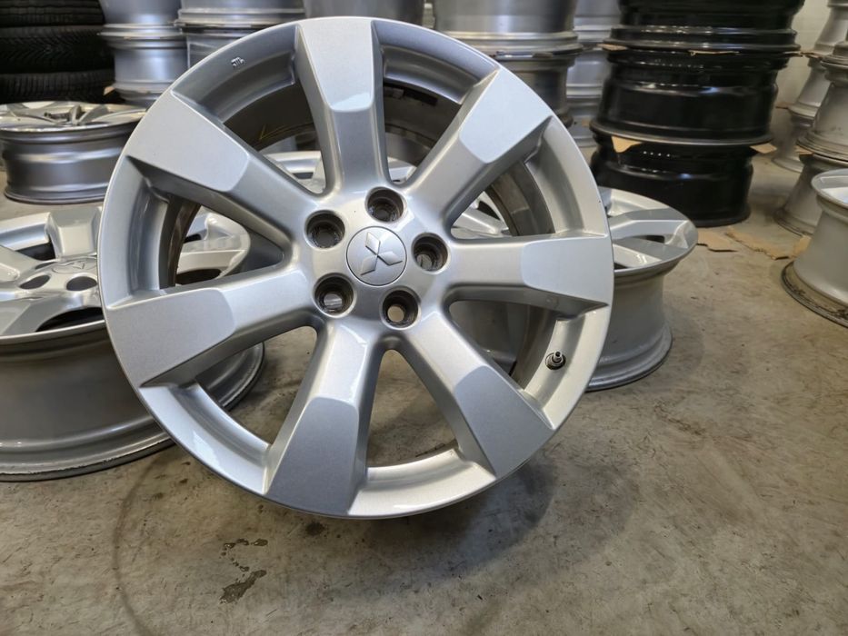 Jante Mitsubishi Outlander R18 originale stare foarte buna / Toyota