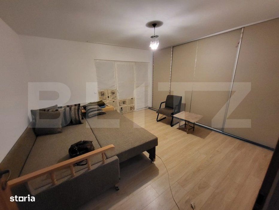 Apartament de 2 camere, 54 mp, 2 bai, 2 terase, garaj, zona Campului — fotografia 1