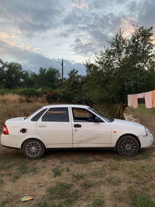 Продается приора