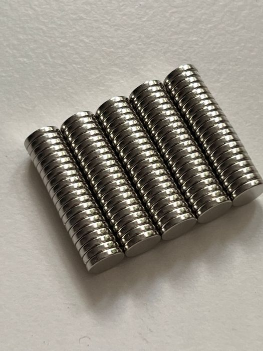 Magneti neodymium set 100 buc mini strong 5x1 mm