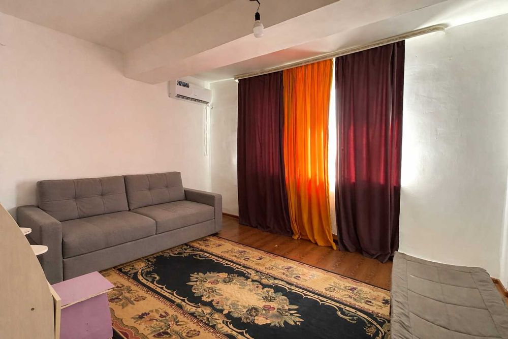 Продам 1 комнатную квартиру Аян Империя