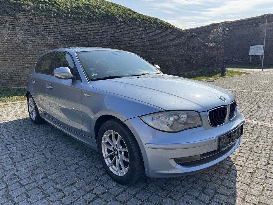Bmw seria 1  2010