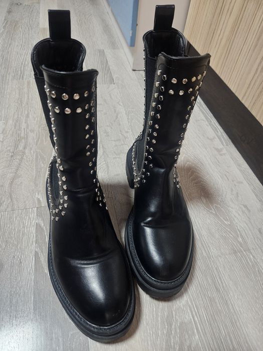 Дамски високи боти