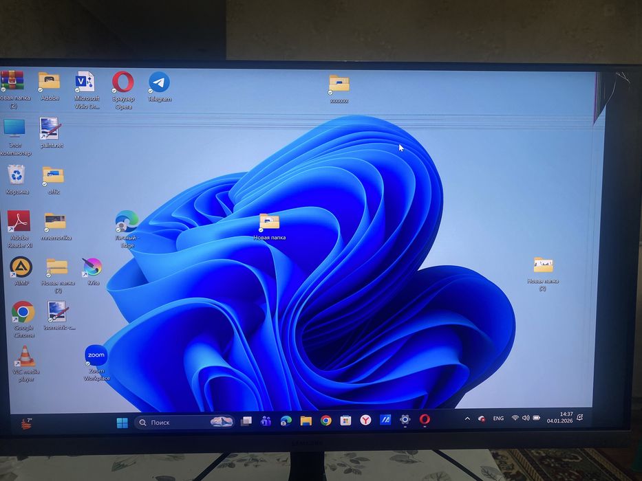 Монитор samsung  28 дюйм.дата изг. 2020