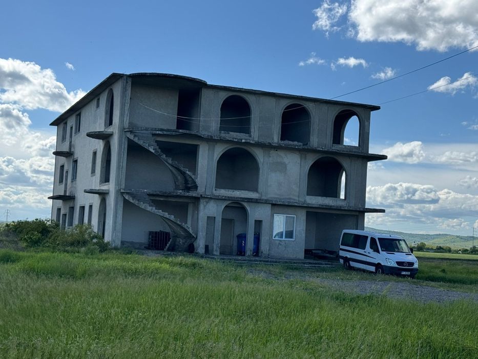 De închiriat deține apa gaze internet electricitate 3,80V camere de supraveghere