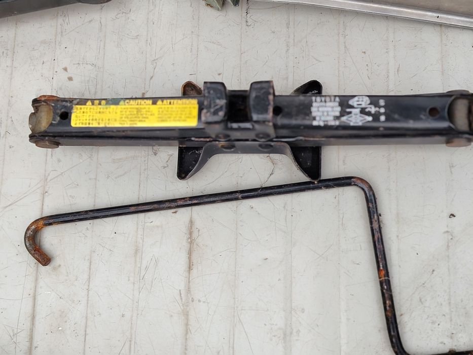 Krik ,vw,Toyota Avensis T25,cheie Audi,vw ,set ktik cheie Mercedes Citan