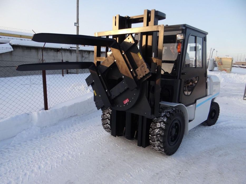 Японский вилочный погрузчик