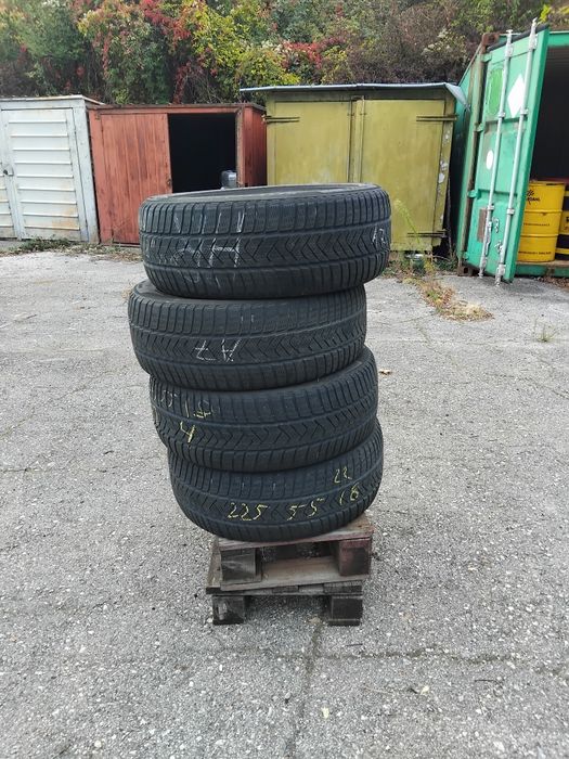 Гуми 225 55 18 Пирели Pirelli 4 броя+.
Нов внос. Не са нови!