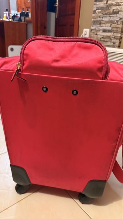 Victoria's secrets куфар сак